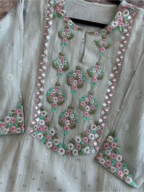 Embroidered Pastel Green Kurta with Pink Floral Accents